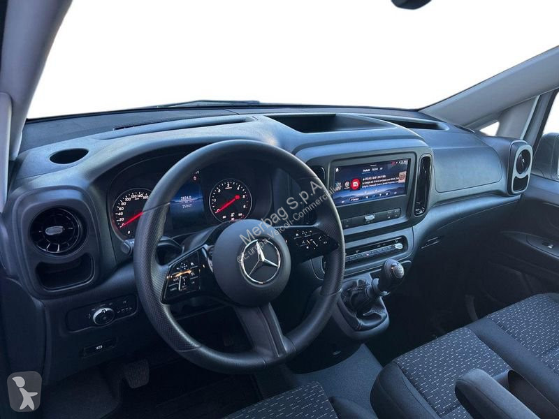 عربة نفعية Mercedes Vito furgone 119 cdi long...