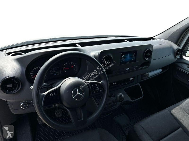 Furgoneta Mercedes 311 2.0 cdi T 37/33 rwd