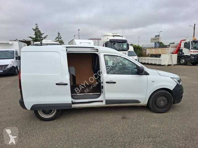 عربة نفعية Renault