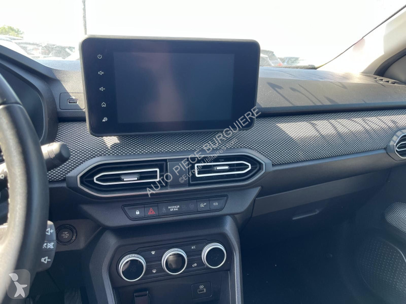 Samochód dostawczy Dacia 1.0 TCe 110 Extreme /...