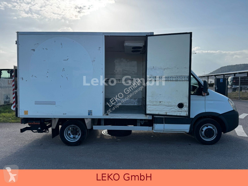 Samochód dostawczy Iveco 35C13 Mit Relec Froid...