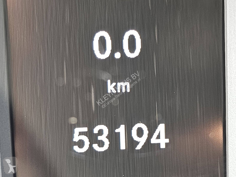 عربة نفعية Mercedes ac carplay 66kWh