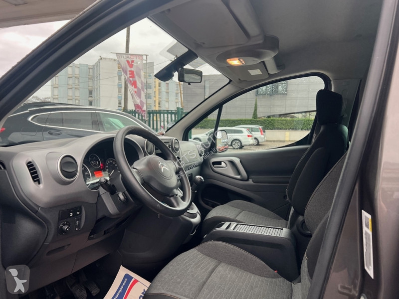 عربة نفعية Citroën BERLINGO PURETECH 110CH...