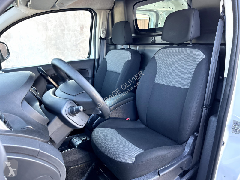 عربة نفعية Renault 1.5 Blue dci 80 Extra R-Link