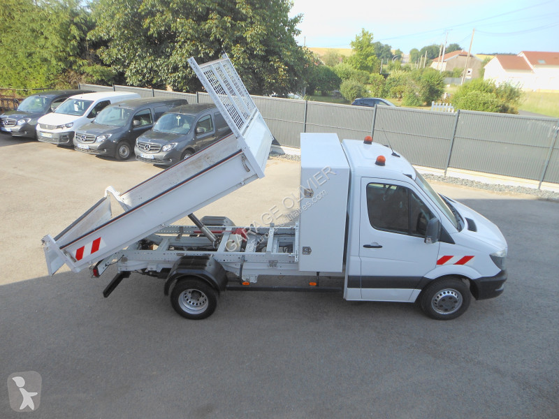 Véhicule utilitaire Mercedes Benne 514 CDI 37...