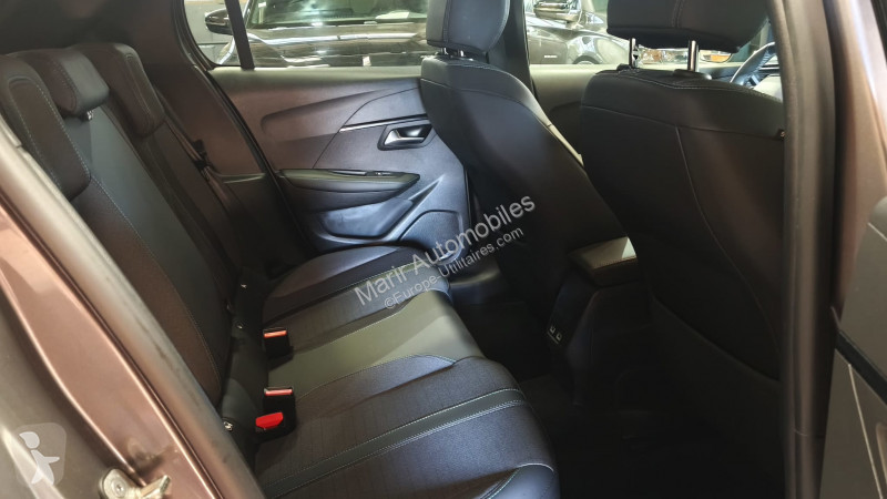 Véhicule utilitaire Peugeot 208