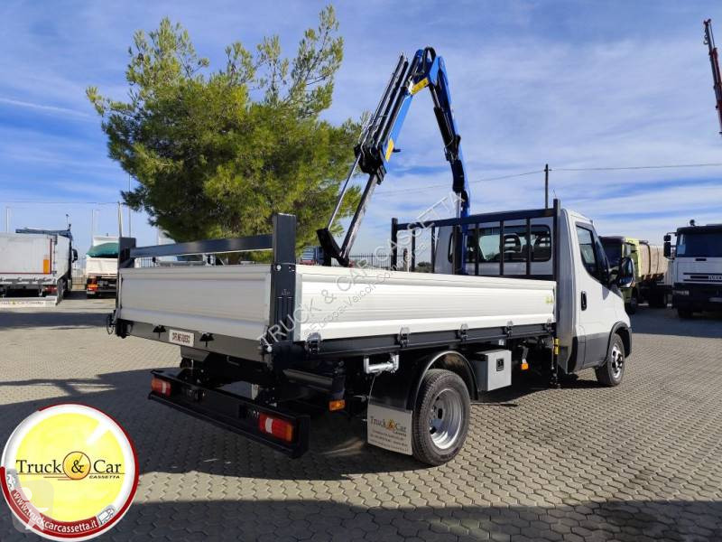 Furgoneta Iveco