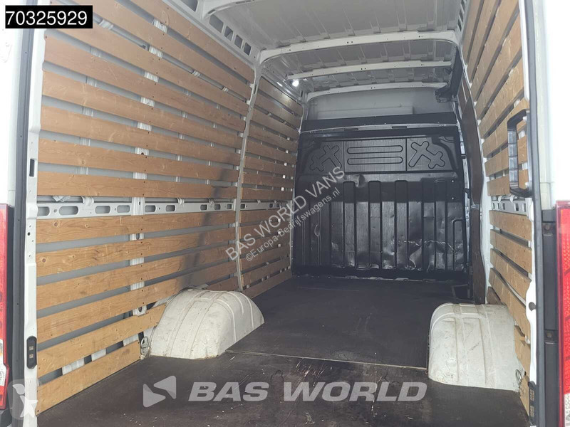 Bedrijfswagen Iveco 35C18 3.0L Automaat...