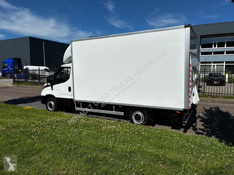 Samochód dostawczy Iveco 35 S 14 Hi-Matic 140...