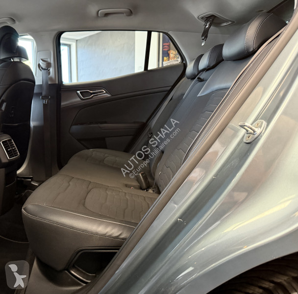 Véhicule utilitaire KIA SPORTAGE / A PARTIR DE...