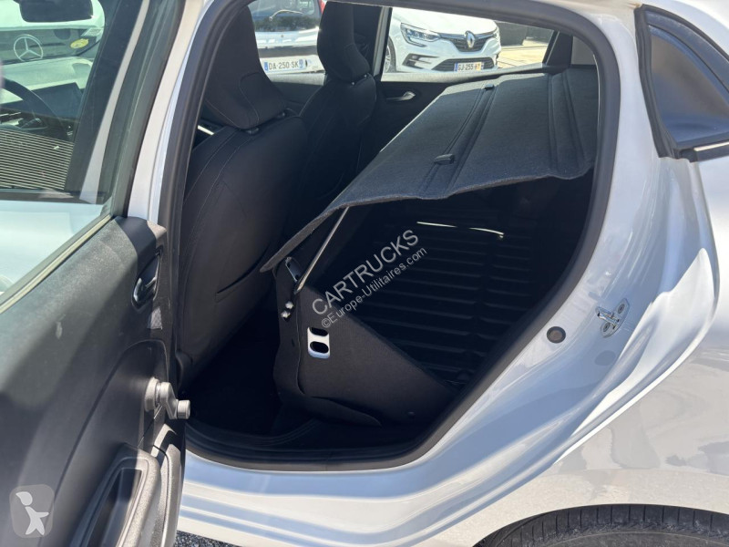 Samochód dostawczy Renault CLIO 1.5 Blue dCi -...