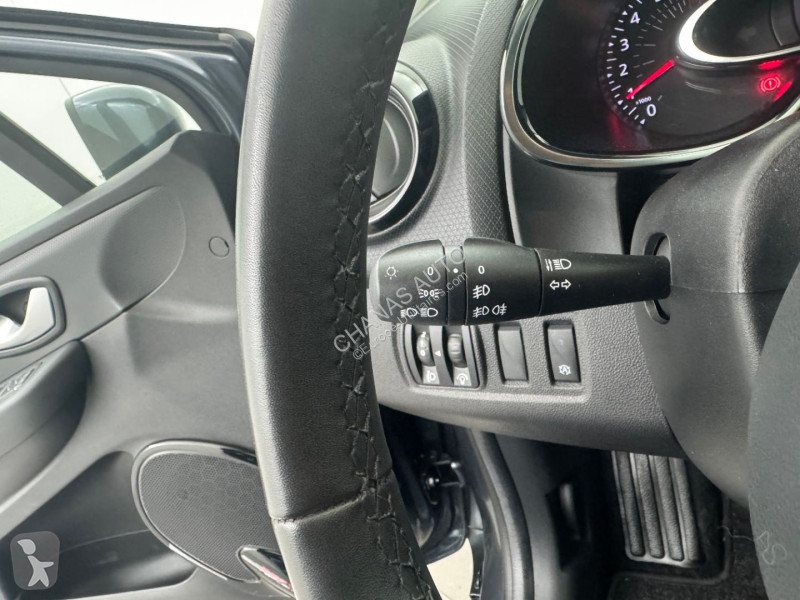 عربة نفعية Renault Estate 0.9 TCe 90 Zen
