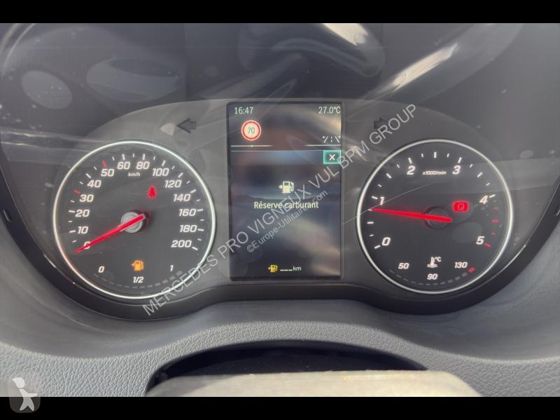 عربة نفعية Mercedes Fg 315 CDI 37 3T5 Pro