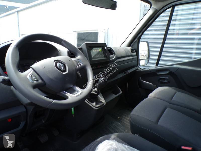 عربة نفعية Renault