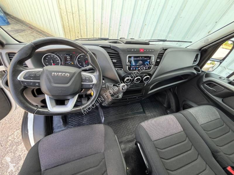 Furgoneta Iveco