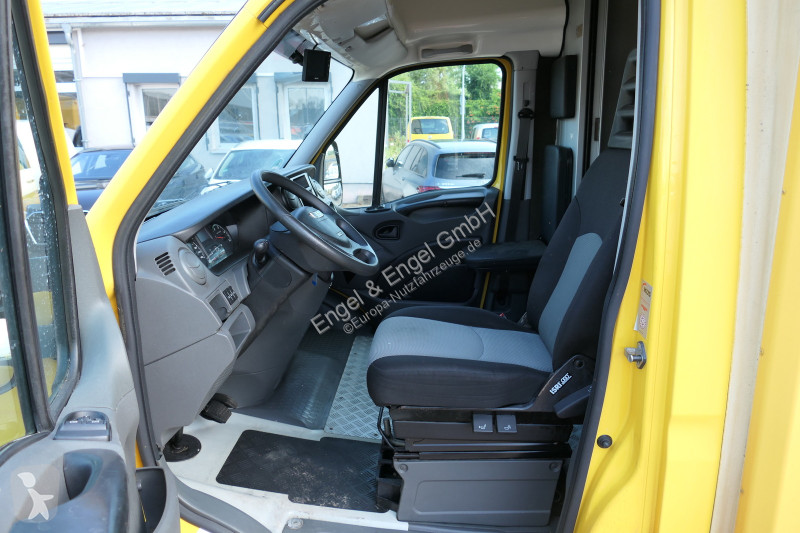 Furgoneta Iveco Daily 35 S11 C30C KURZ...