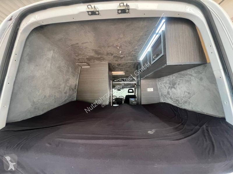Véhicule utilitaire Mercedes Wohnmobil...