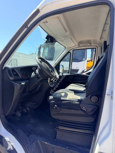 Furgoneta Iveco