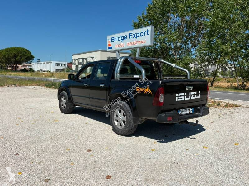 Veicolo commerciale Isuzu
