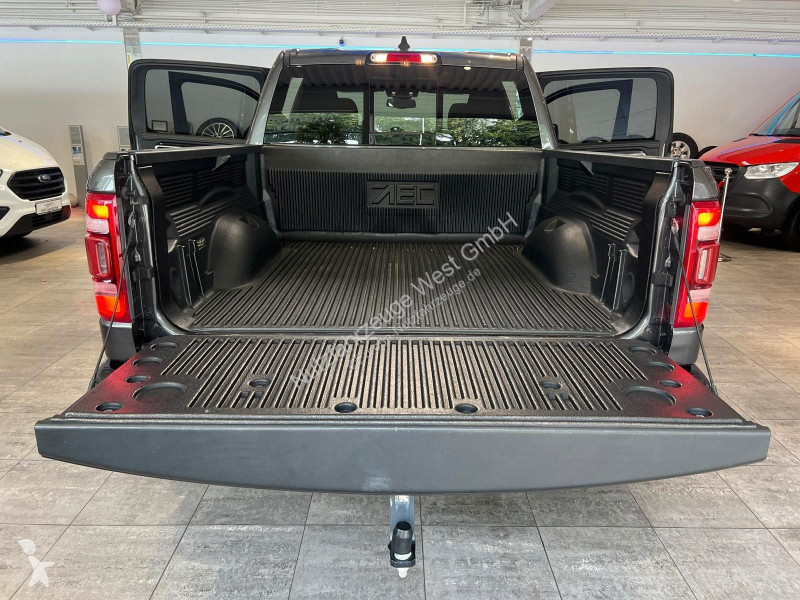 Furgoneta Dodge RAM 1500 5,7 V8 Larami...