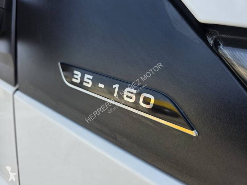 عربة نفعية Iveco