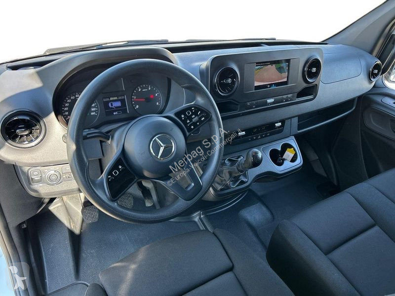 عربة نفعية Mercedes 314 2.1 cdi F 37/35 rwd...