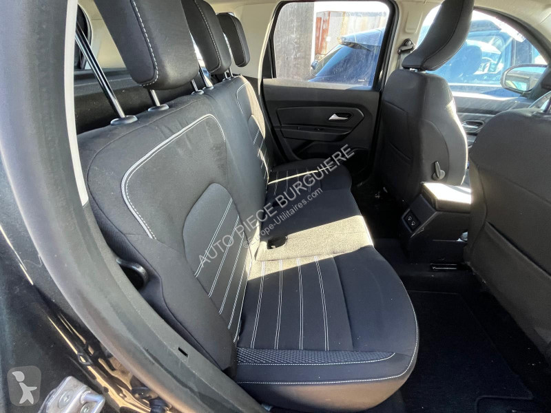 Samochód dostawczy Dacia II 1.3 TCe 150 EDC...