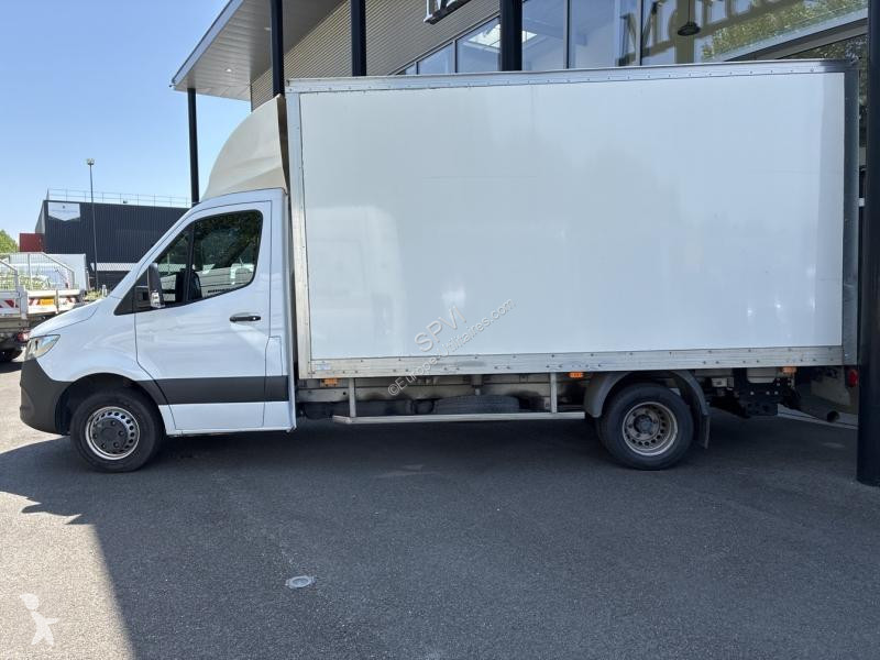 Mercedes Fg 515 CDI 43 3T5 First Propulsion...