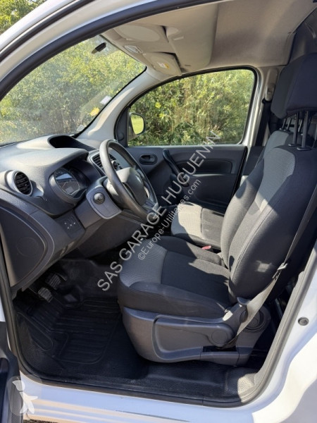 عربة نفعية Renault KANGOO II EXPRESS MAXI 1.5...