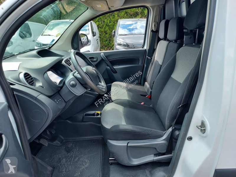 Véhicule utilitaire Renault KANGOO II EXPRESS 3...