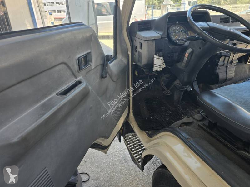 Samochód dostawczy Mitsubishi