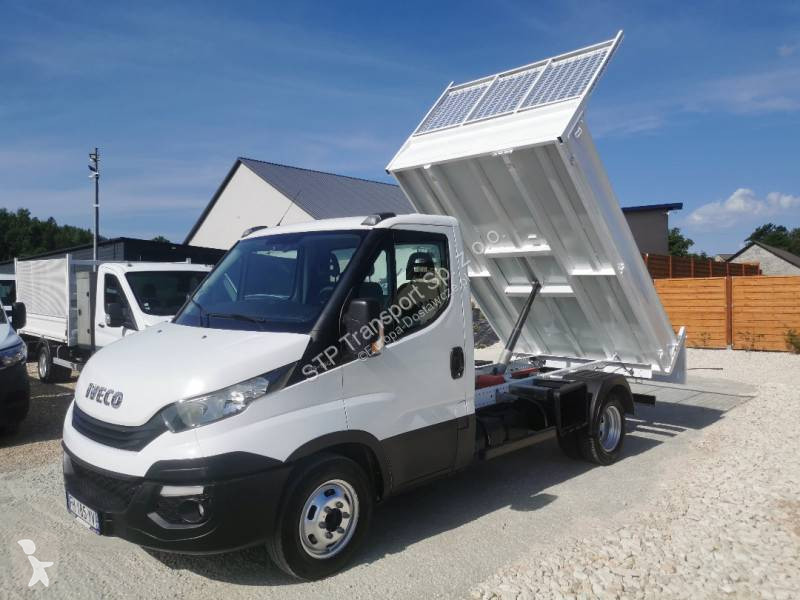عربة نفعية Iveco