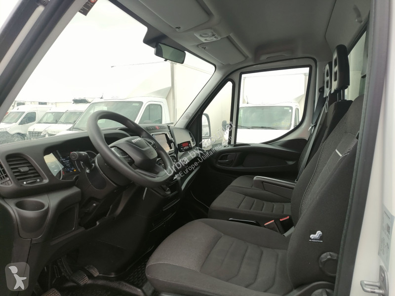 Véhicule utilitaire Iveco FRIGO 12M3 160 CV...