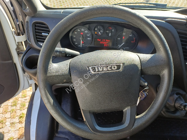عربة نفعية Iveco DAILY 35S12