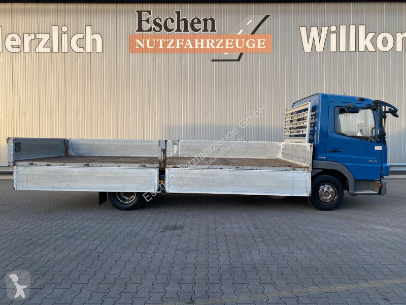 Nyttofordon Mercedes 818 | 3x Sitze*2x...
