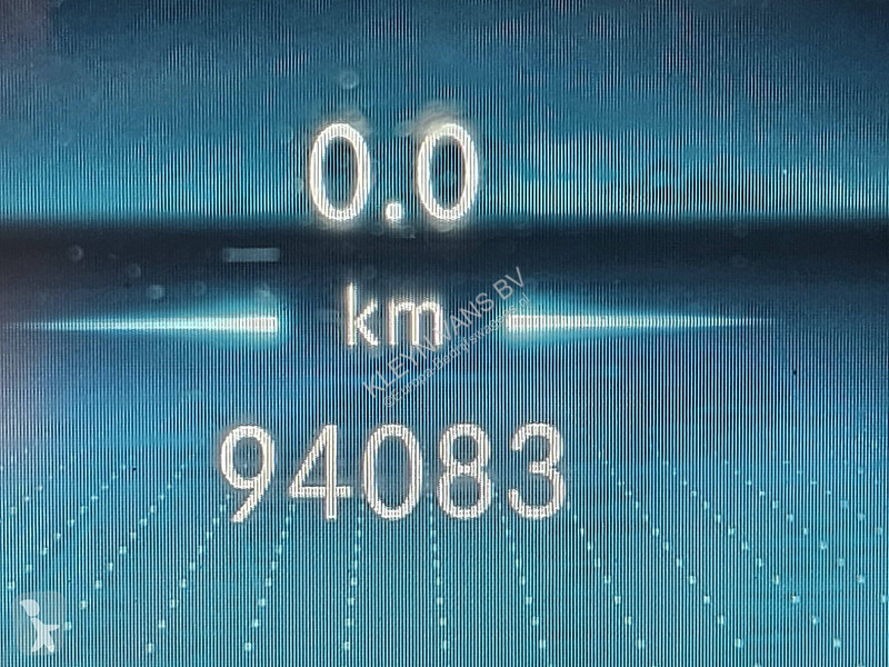 Коммерческий автомобиль Mercedes 317 L2H2...