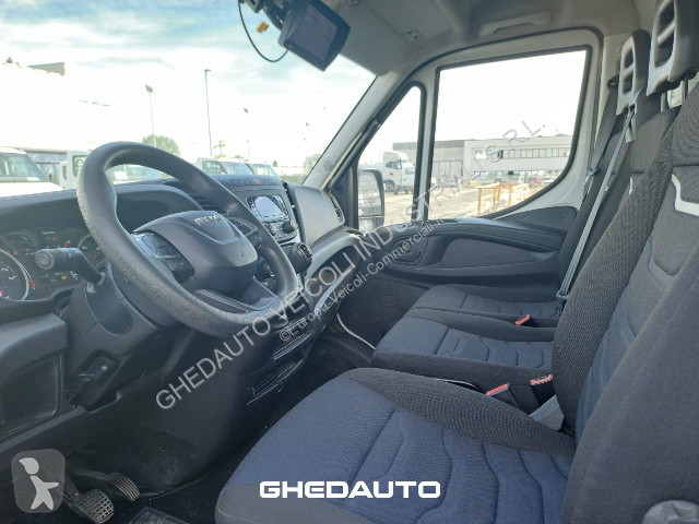 عربة نفعية Iveco Daily 35C16 - 35C16H
