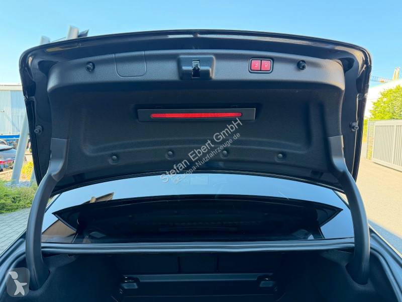Véhicule utilitaire Mercedes C...