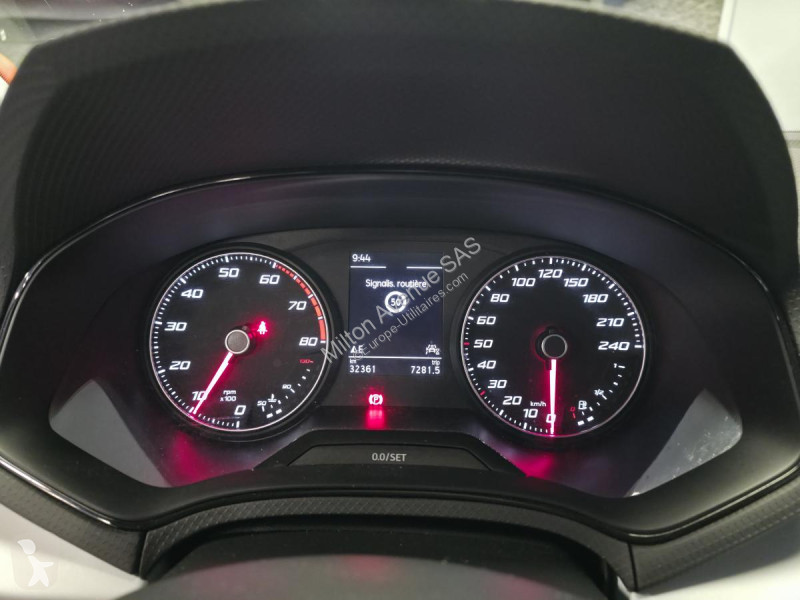 Samochód dostawczy Seat ARONA 1.0 TSI - 95 Style