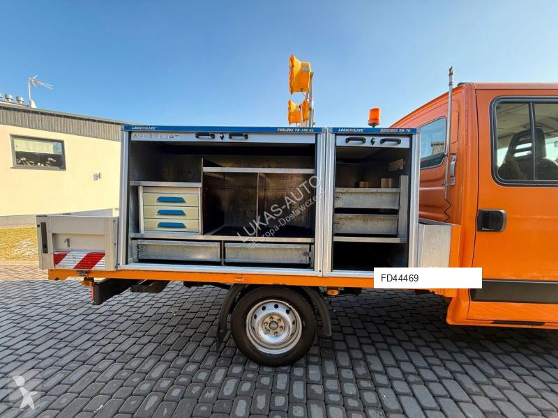Samochód dostawczy Iveco DAILY 35S13 DOUBLE CABIN