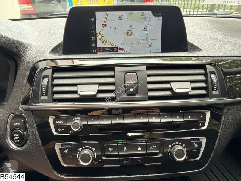Véhicule utilitaire BMW 116 D 1-serie