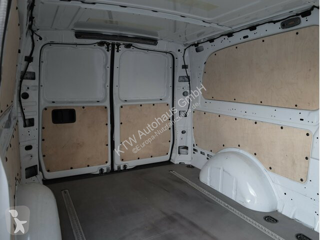Mercedes Vito116CDI KA...