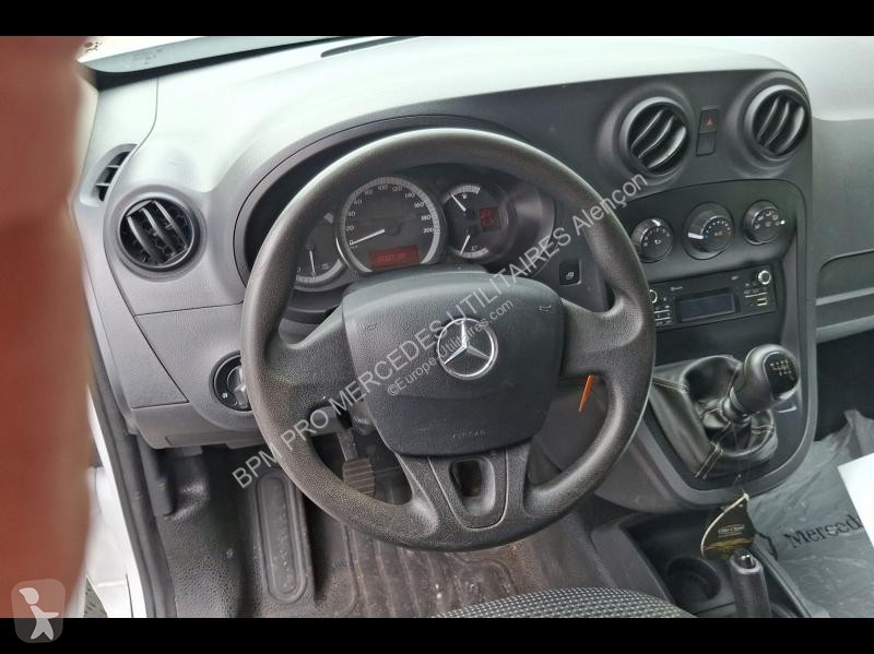 Furgoneta Mercedes 109 CDI Long Base