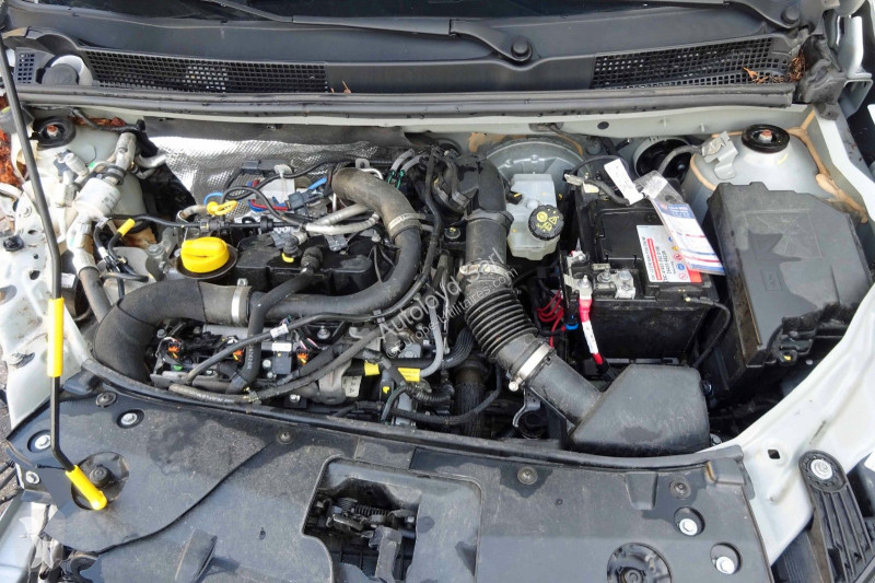 عربة نفعية Dacia SANDERO 1.0 TCE 100