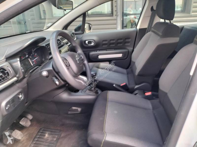 عربة نفعية Citroën 1.5 BLUEHDI 100CH FELL NAV