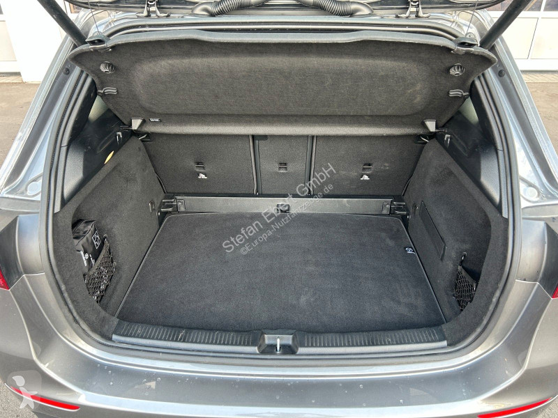 Véhicule utilitaire Mercedes B 180...