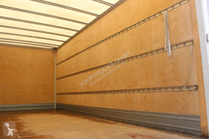 Mercedes 816 Koffer 6,12m Schalter 179 Tkm...