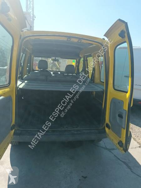 عربة نفعية Renault