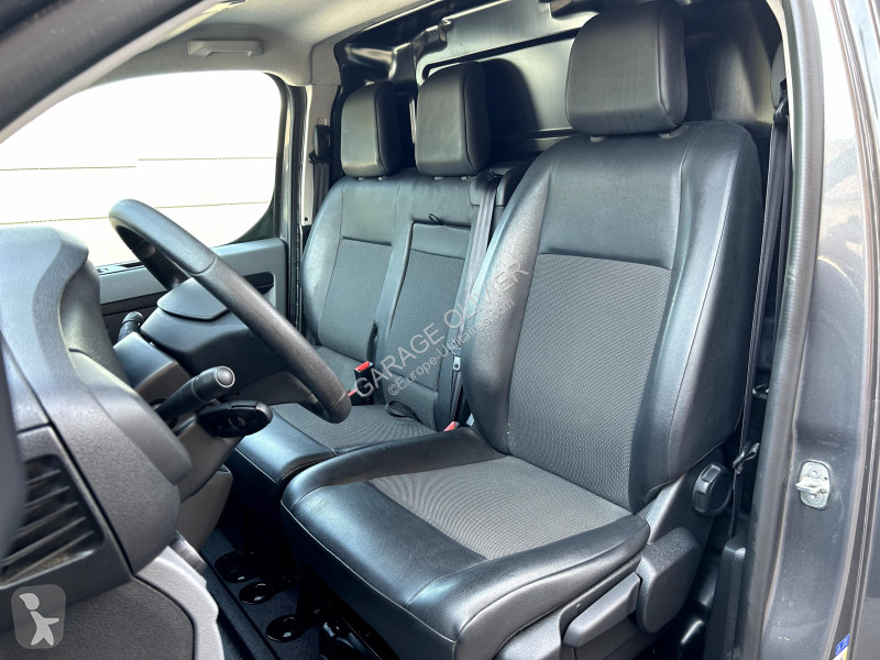 Furgoneta Peugeot Standard 2.0 Bluehdi 145 Premium