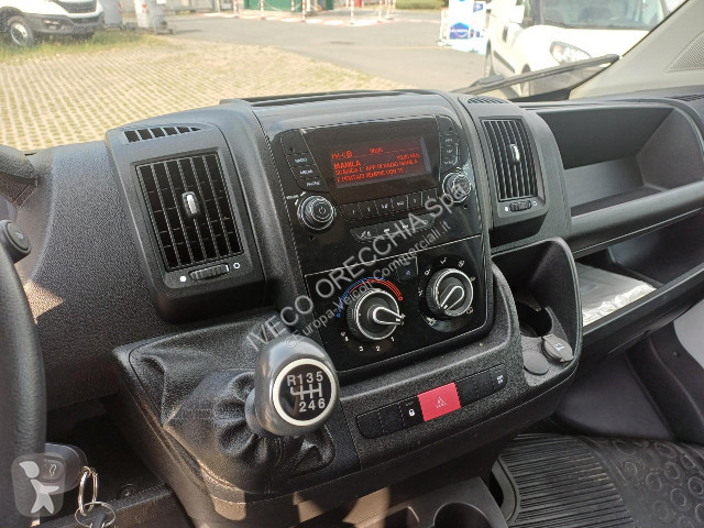 Furgoneta Fiat DUCATO